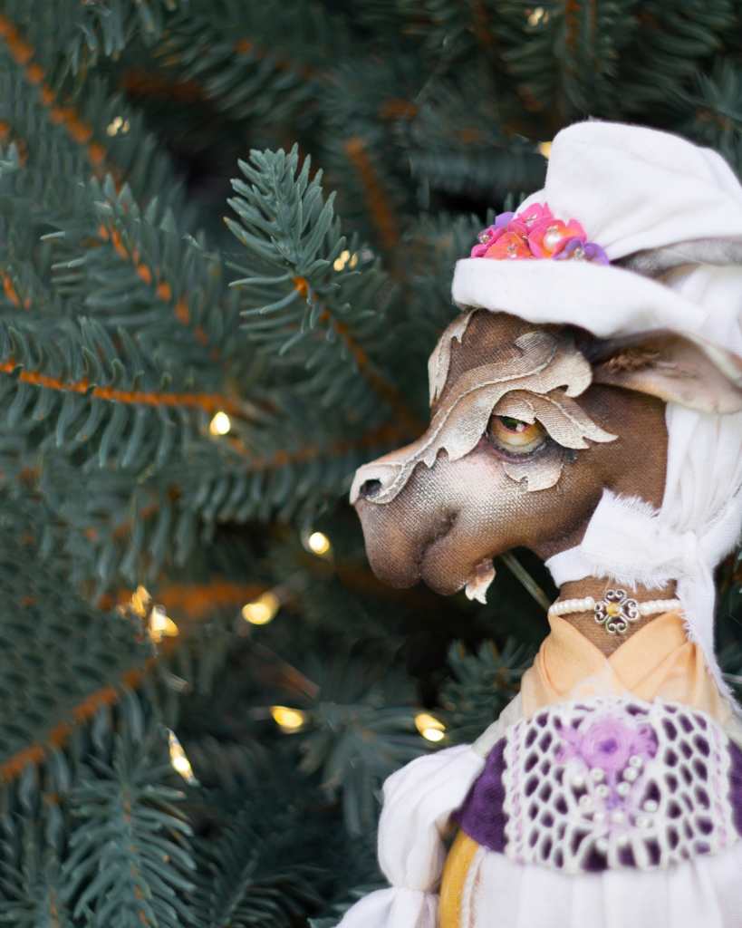 Ёлочная игрушка Козочка, полный размер 19 см.|Christmas tree toy Goat, full size 19 cm.